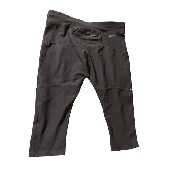 Nike Black Cropped Leggings - Picture 2 of 6